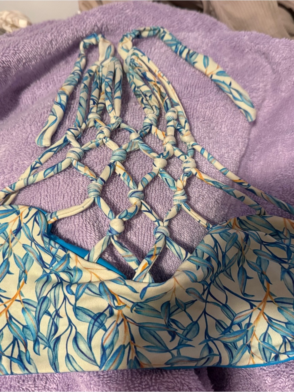 San Lorenzo Cream and Blue Leaf-Print One-Piece with Knotted Lattice Back